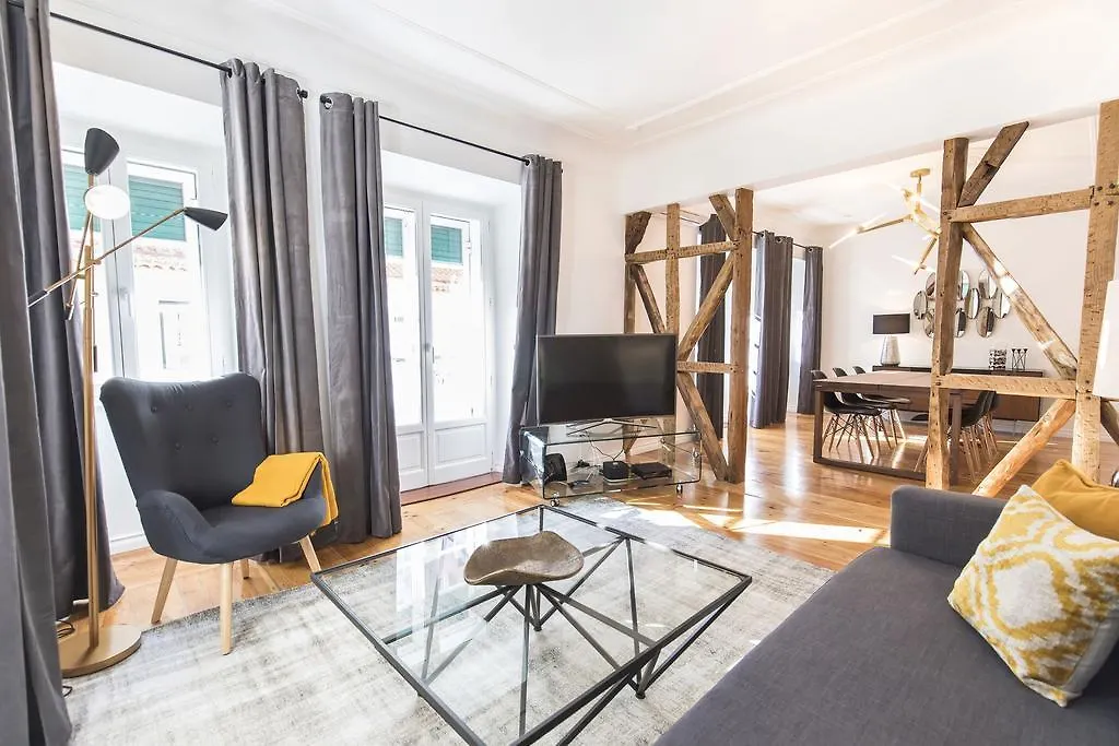 Apartment Lovelystay - Liberdade Unique Style!