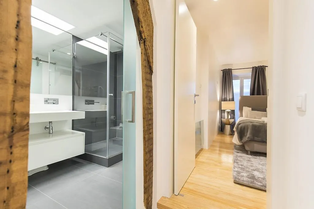 Lovelystay - Liberdade Unique Style! 0*, Lisbon